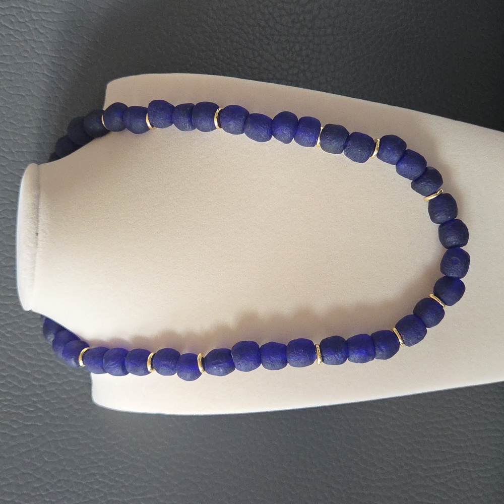 Elegant Blue Beaded Necklace
